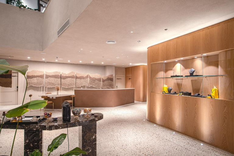 Public Area 4, Qoya Hotel Curitiba, Curio Collection by Hilton, Curitiba