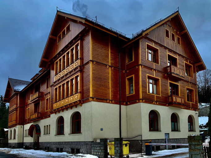 Others 3, Apartamenty 4 i 45 w Willi Jozefina, Jelenia Góra