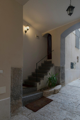 Others 5, Rooms 19 - Rooms and Breakfast, Palermo