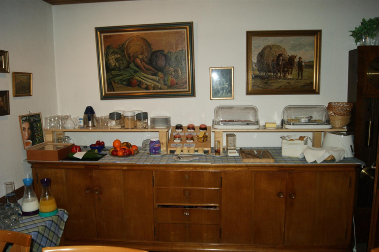 Food & Drinks, Gastehaus Charlotte, Miesbach