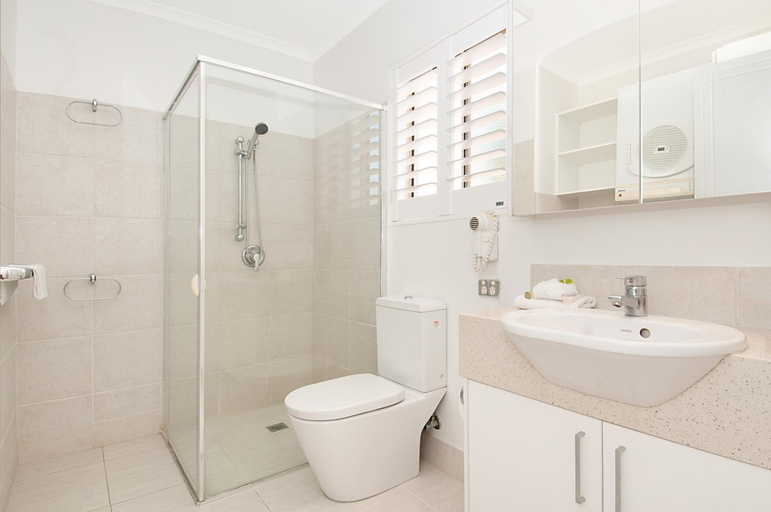 Bathroom 4, Offshore Noosa Resort, Noosa - Noosa-Noosaville