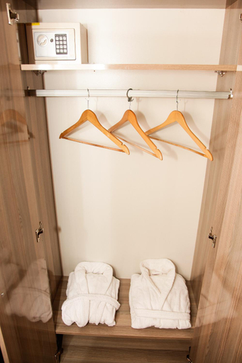 Bathroom 4, Iberia Palace, Zugdidi