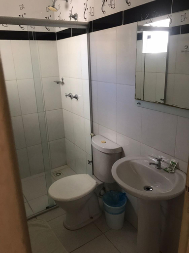 Bathroom 4, Pousada Surya, Porto Velho