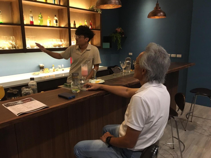 Food & Drinks 5, Golden W Hotel, Taichung