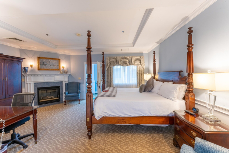 Bedroom 3, The Dan'l Webster Inn and Spa, Barnstable