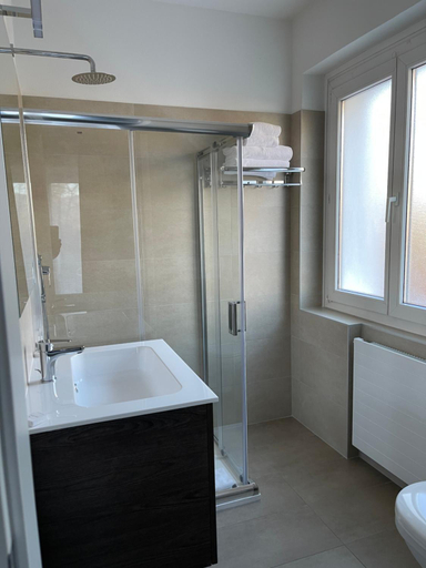 Bathroom 2, Hotel Locanda dei Mulini, Mendrisio