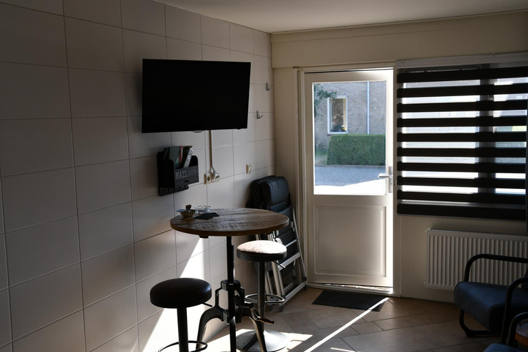 Others 4, B&B Waddenzeetexel, Texel