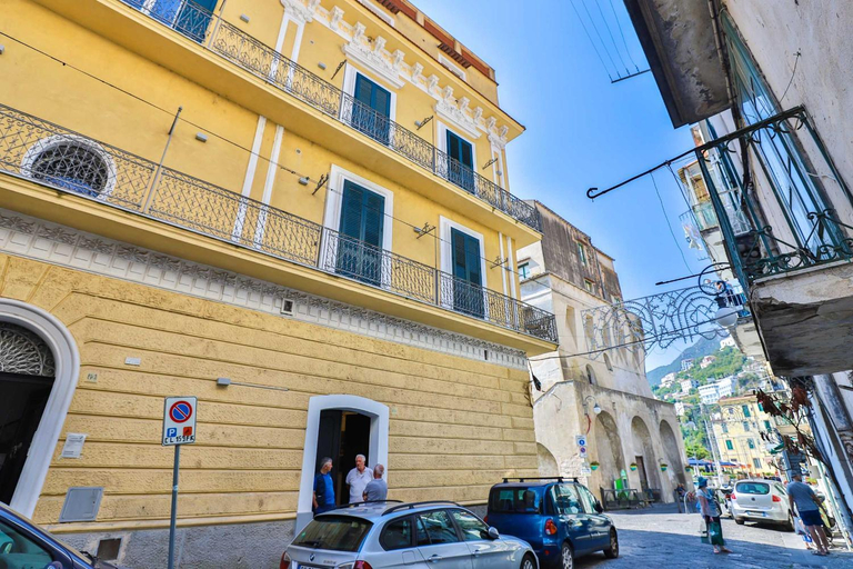 Others 2, Della Monica Rooms, Salerno