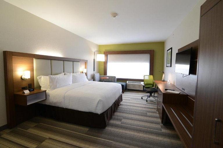 Bedroom 21