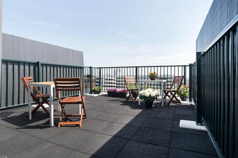 Others 5, Central Rooftop Terrace Guest Suite, Amsterdam
