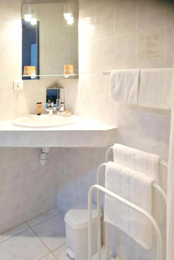 Bathroom 2, HOTEL DU MIDI, Drôme