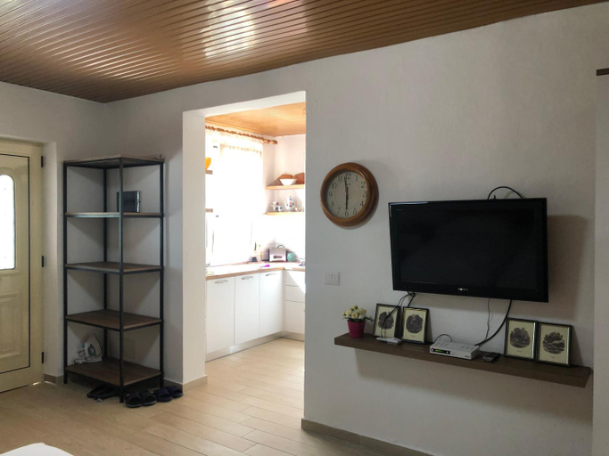 Others 5, Olive house., Vlorës
