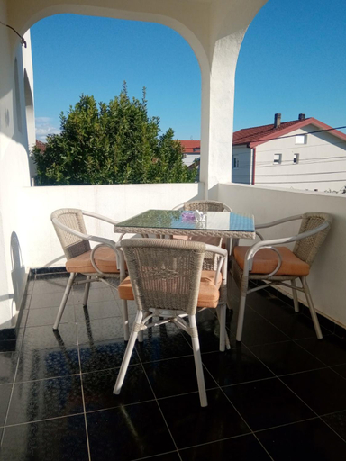 Others 2, Hostel Olea
