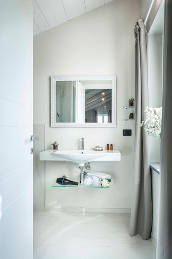 Bathroom 3, Villa Gremi - Monforte d'Alba, Cuneo
