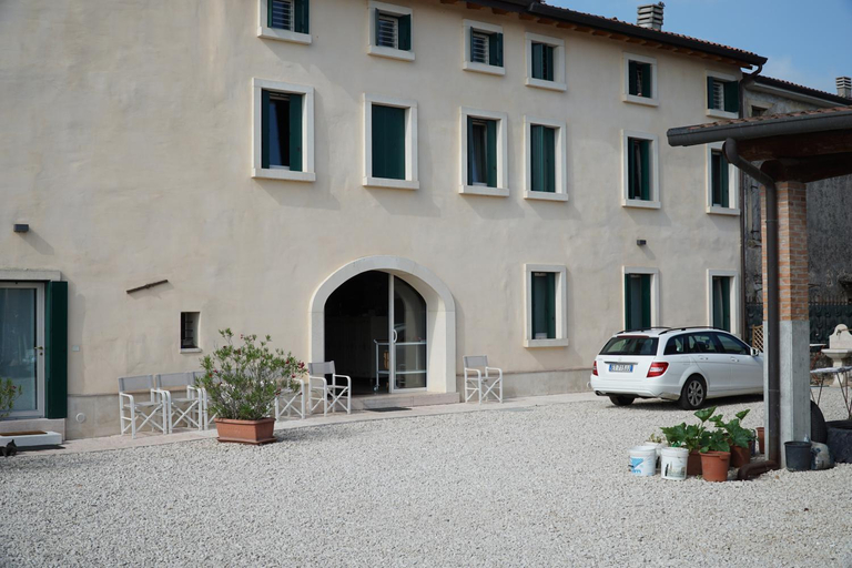 Exterior & Views 1, B&B Eldorado, Verona