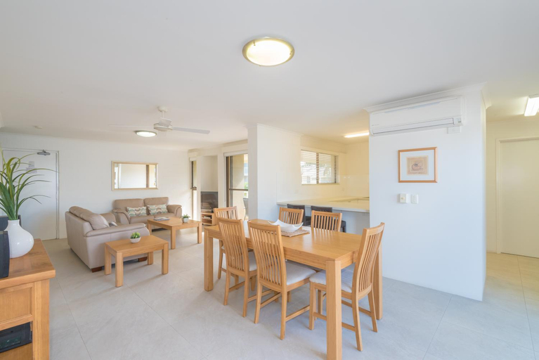 Dining Room 1