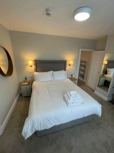 Bedroom 2, Belvedere House Cork Guest House