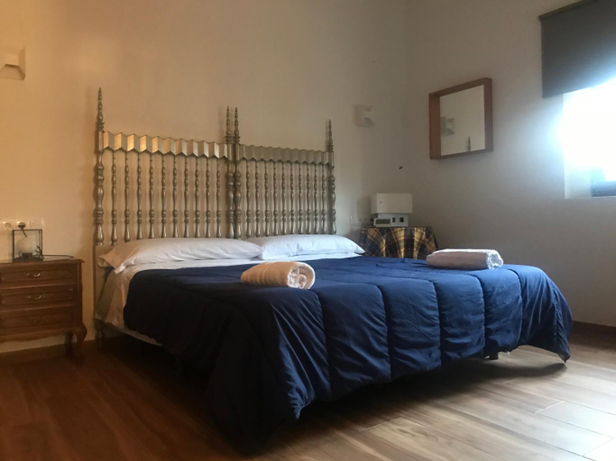 Bedroom, La Pepi house, Segovia
