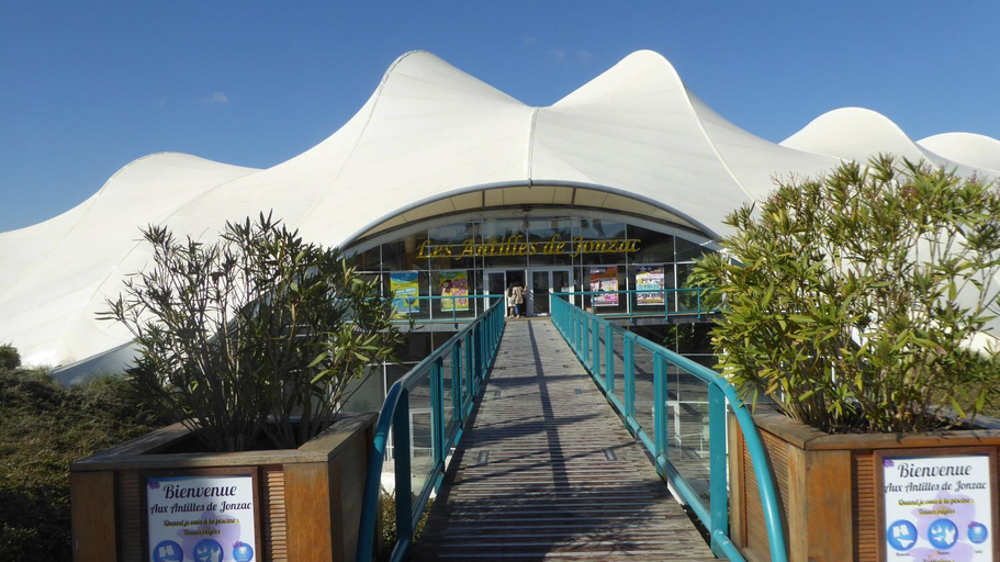 Others 5, Bienvenue a la Fremigere, Charente-Maritime