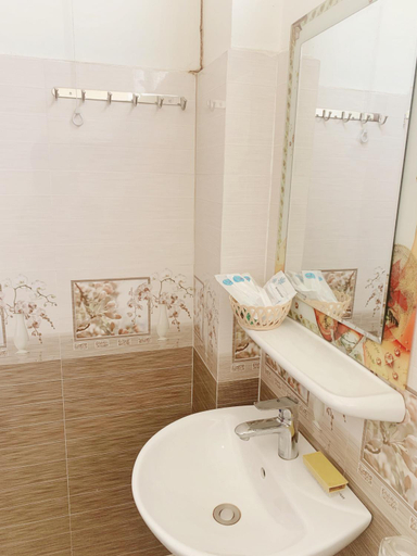 Bathroom 5, Thanh Thu 1 Hotel, Kon Tum