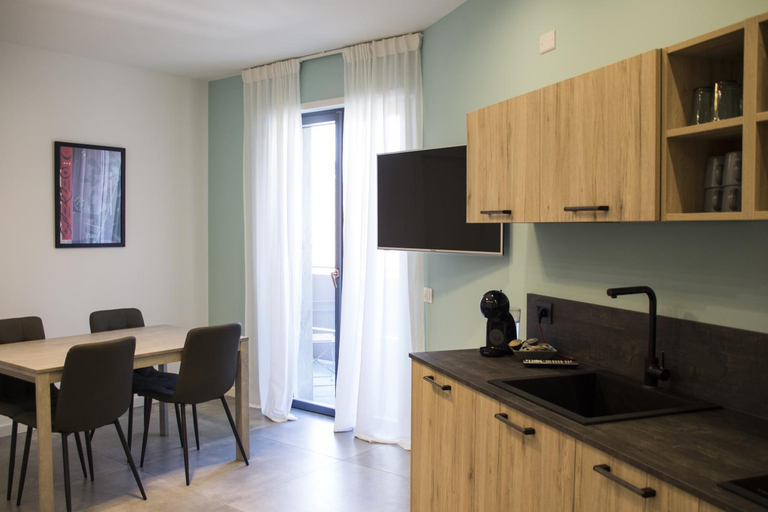 Others 4, Bloom Apartments, Trento
