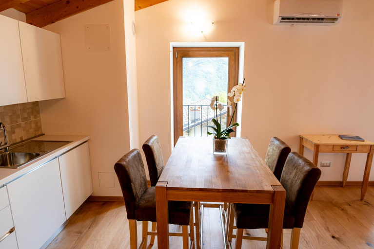 Others 2, B&B Sopralapanca, Sondrio