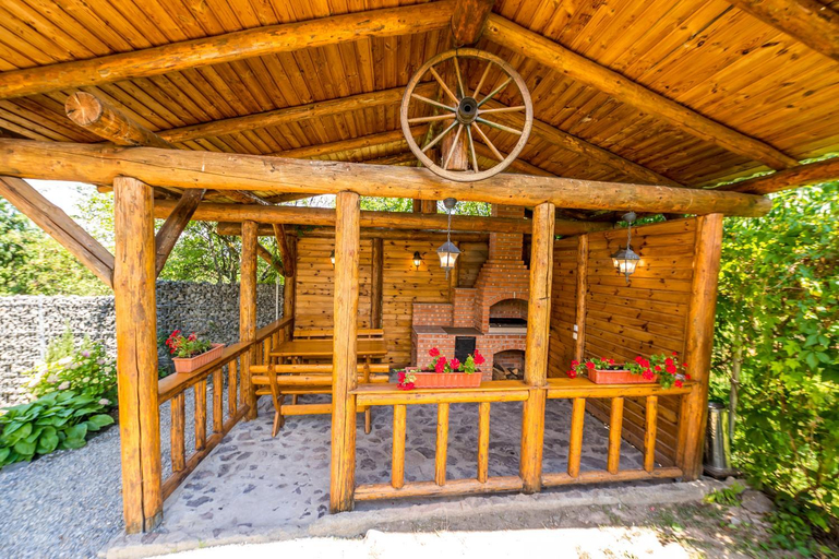Others 5, Casa de vacanta Sadu, Cisnadie