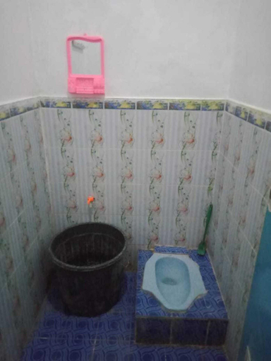 Bathroom 5, Express O 91371 Wisma Nadira, West Lampung