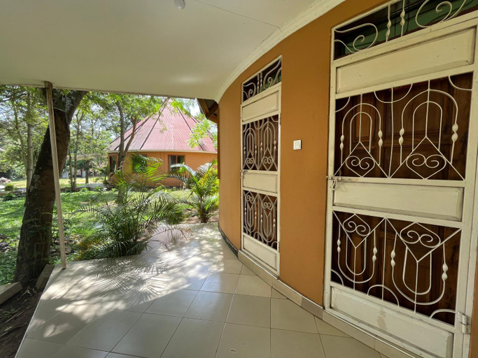 Others 4, Charming Bungalows, Ilemela