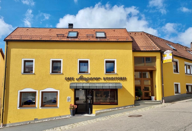 Others 2, Backerei & Pension Seegerer, Neustadt an der Waldnaab