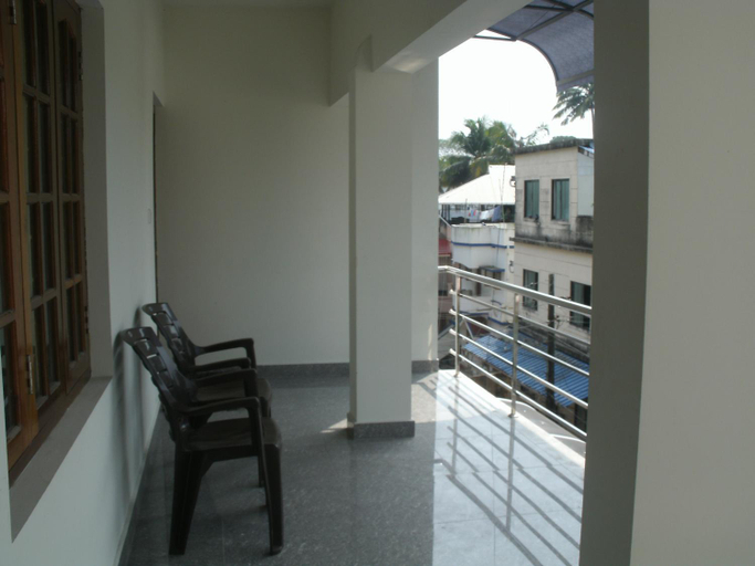 Others 5, Jacaranda Holiday Home, Ernakulam