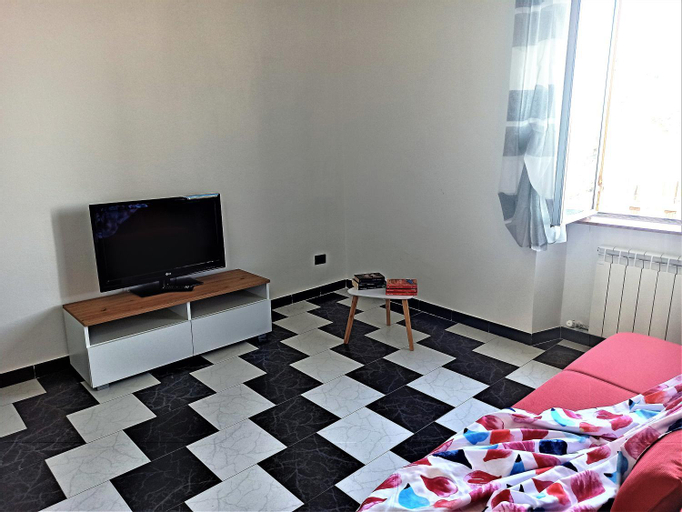 Bedroom 2, casa vacanza Laura, Genova
