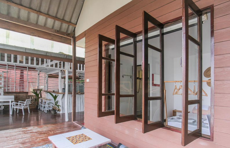 Balcony/terrace 1, BOHO Hostel, Ko Lanta