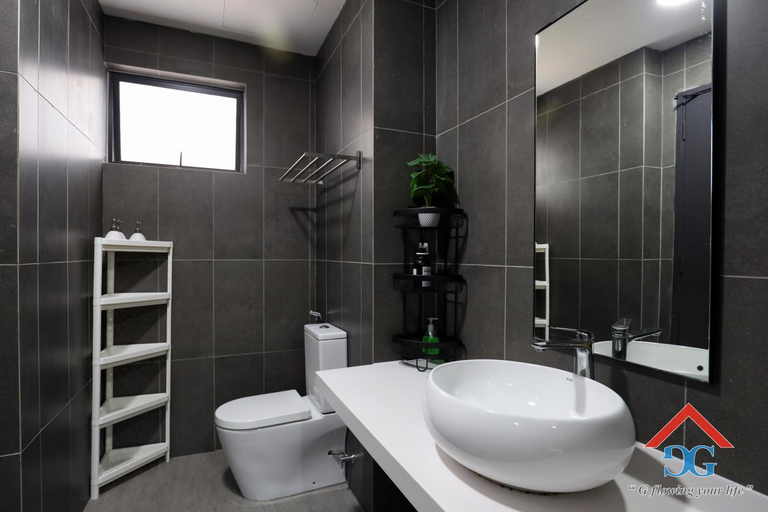 Bathroom 5, Astoria Ampang, Ampang
