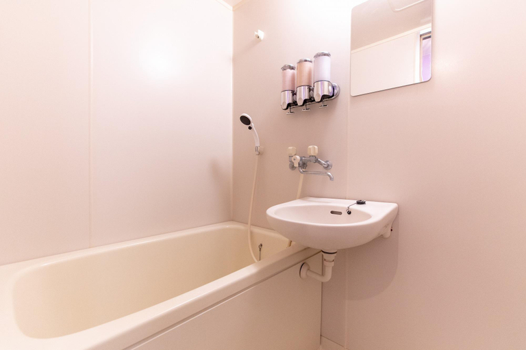 Bathroom 2, Omotenashi House Kawaguchi, Kawaguchi