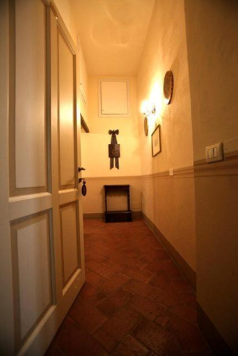 Others 2, Dolce Maria, Arezzo
