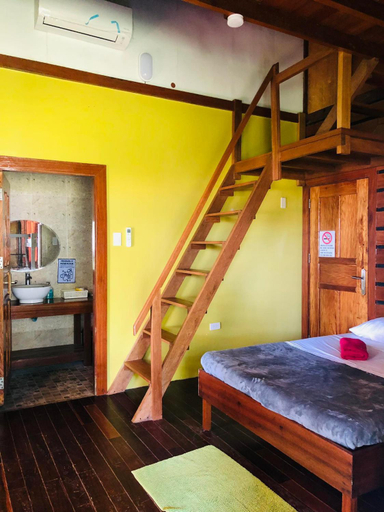 Bedroom 2, Camp Soteria Resort:Pacific Ocean on your doorstep, San Agustin