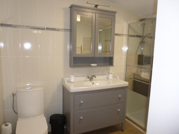 Others 2, LES RIVES DE LA DIVE les chambres 123 coaching, Vienne
