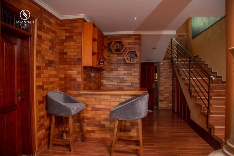 Others 3, Savannah Suites, Jinja