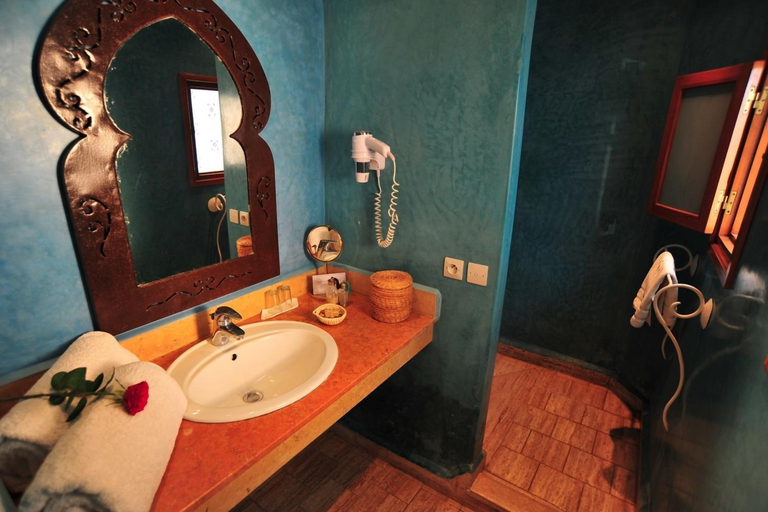 Bathroom 4, Dar L'Oussia, Essaouira