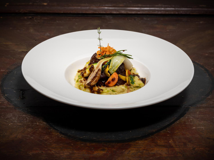 Food & Drinks 5, Arieshof Castell, Bolzano