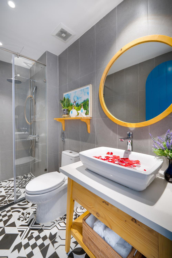 Bathroom 4, Santori Hotel and Spa, Da Nang
