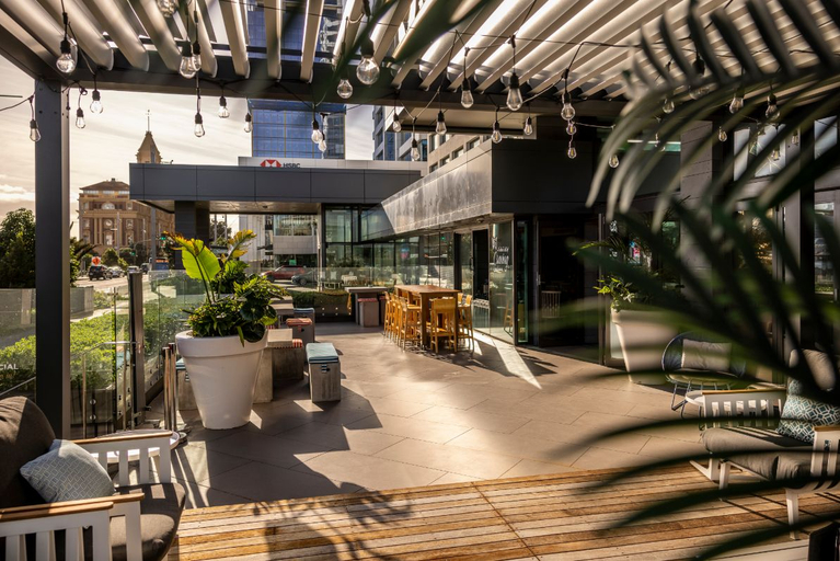 Food & Drinks 4, M Social Hotel Auckland, Waitakere
