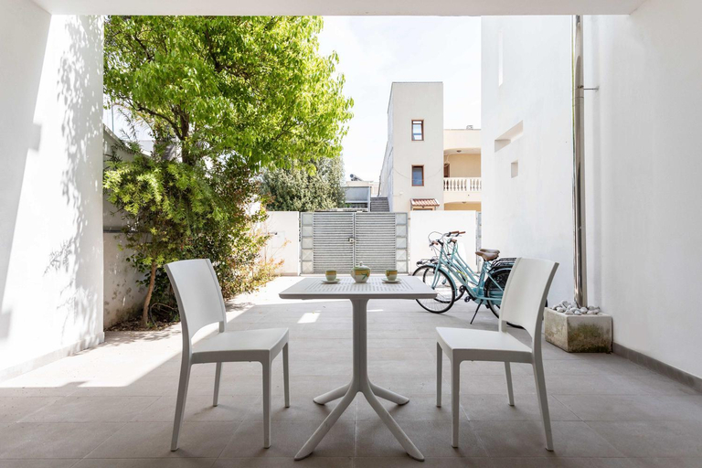 Others 3, Blu Marine Residence, Lecce