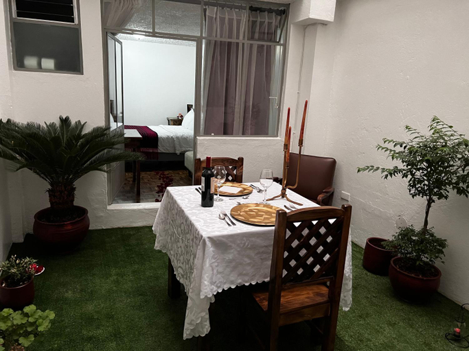 Others 5, Hotel El Morlaco, Cuenca