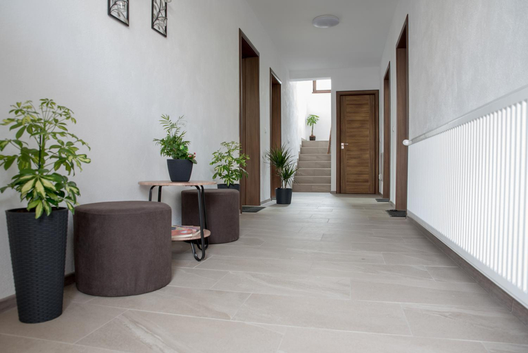 Public Area, Five House, Cisnadie