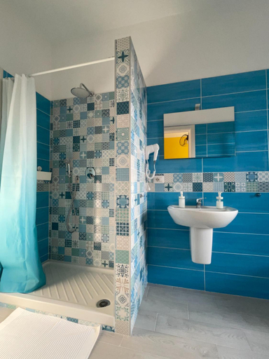 Bathroom, B&B D'Aponte Home Napoli Est Parcheggio Gratuito, Napoli