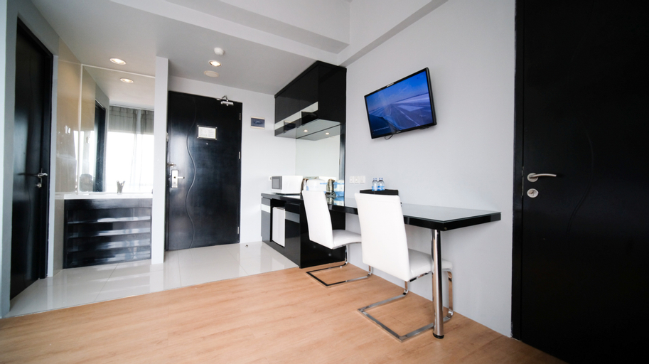Others 5, Homey Studio No Kitchen at Grand Darmo Suite Apartment By Travelio, Surabaya