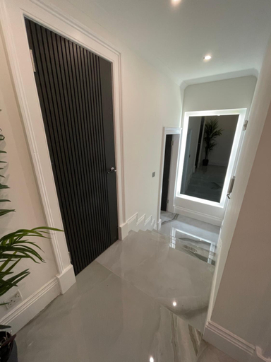 Others 2, Luxury 2BR Apartment On Royal Mile, Edinburgh