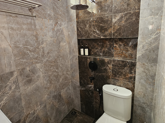 Bathroom 3, Balapan House, Yogyakarta